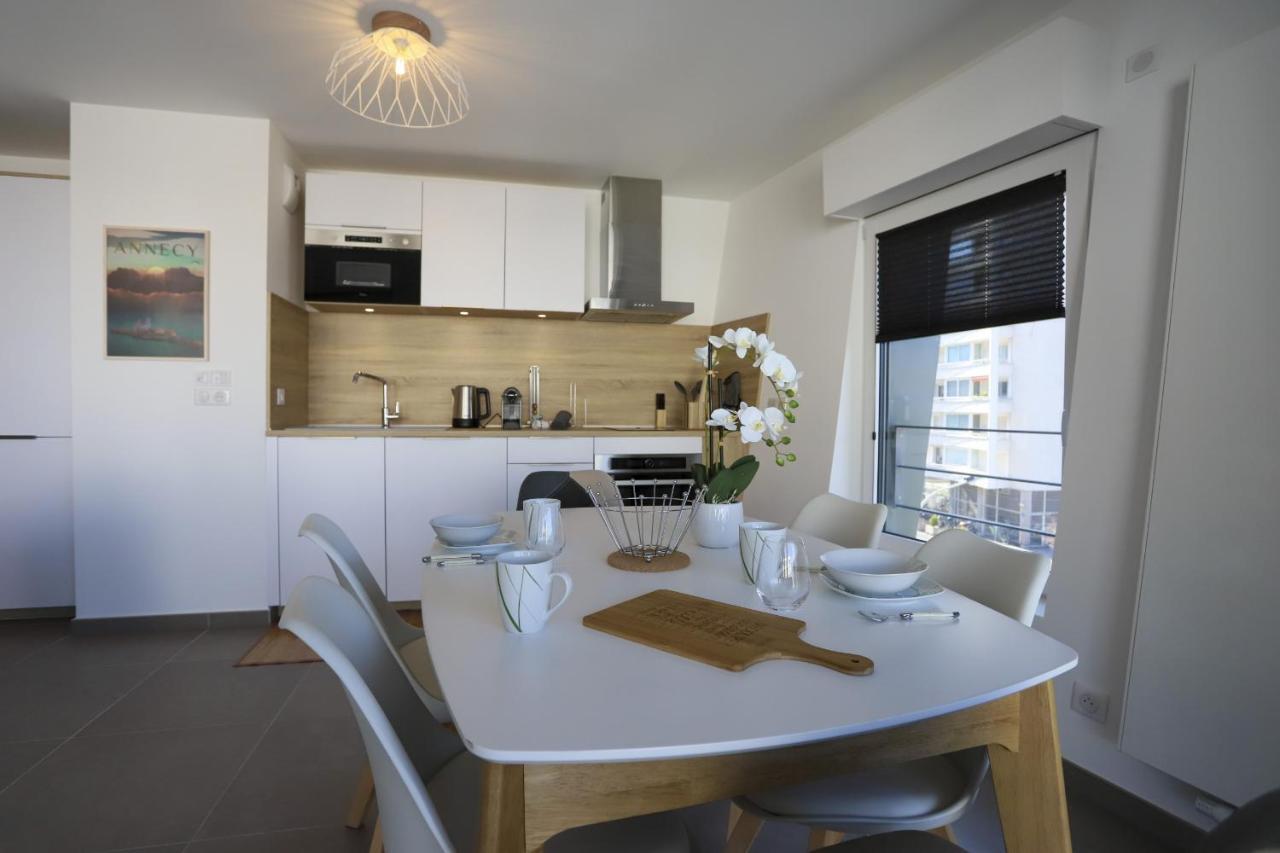 La Plume Vue Lac 3 Etoiles - Garage Prive, Secteur Recherche, Moderne & Tout Equipe, 6 Personnes Annecy Exteriör bild