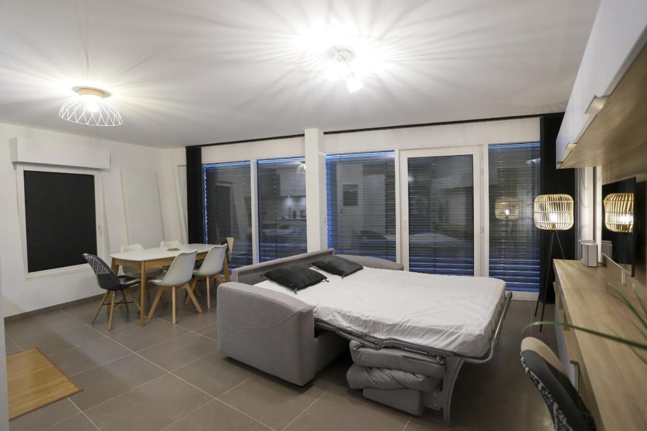 La Plume Vue Lac 3 Etoiles - Garage Prive, Secteur Recherche, Moderne & Tout Equipe, 6 Personnes Annecy Exteriör bild