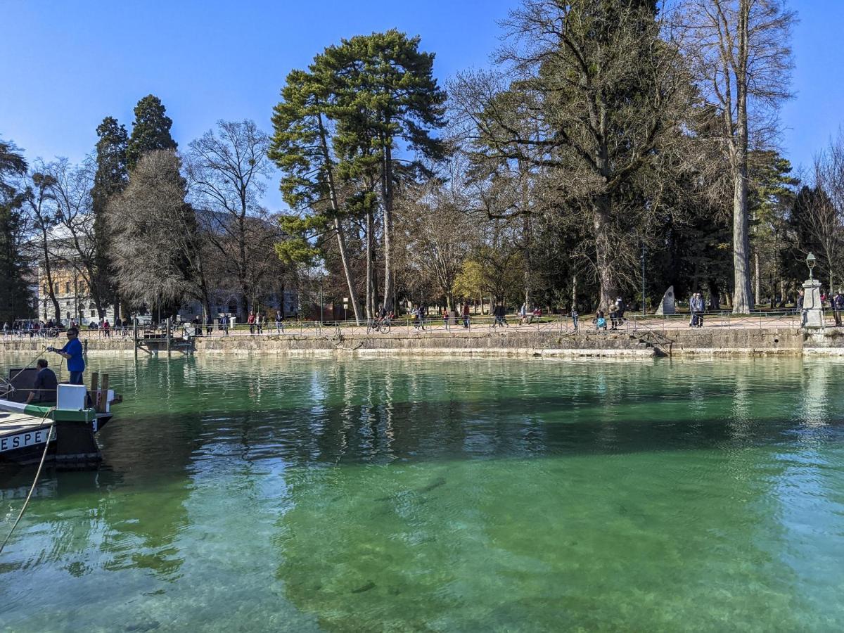 La Plume Vue Lac 3 Etoiles - Garage Prive, Secteur Recherche, Moderne & Tout Equipe, 6 Personnes Annecy Exteriör bild