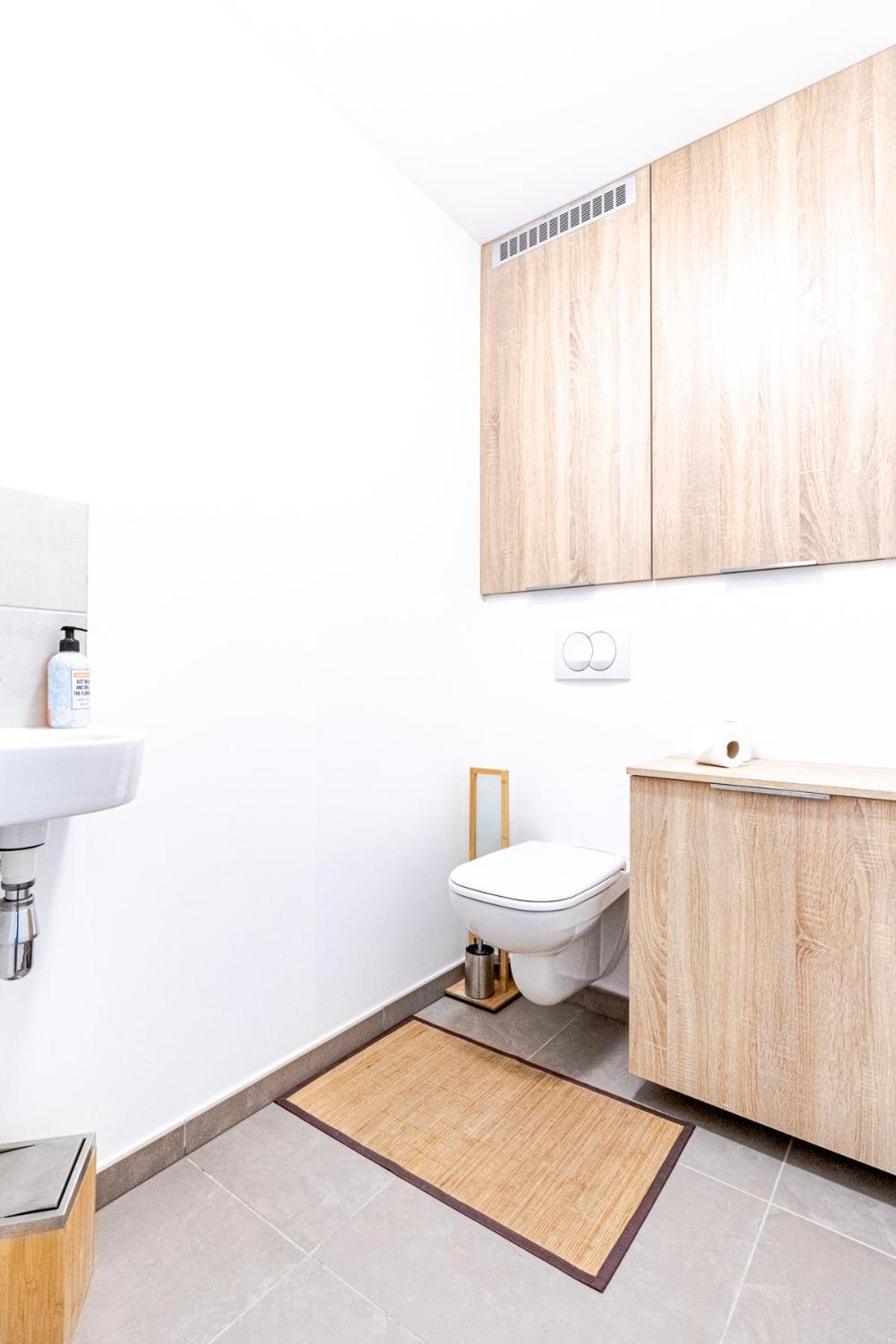La Plume Vue Lac 3 Etoiles - Garage Prive, Secteur Recherche, Moderne & Tout Equipe, 6 Personnes Annecy Exteriör bild