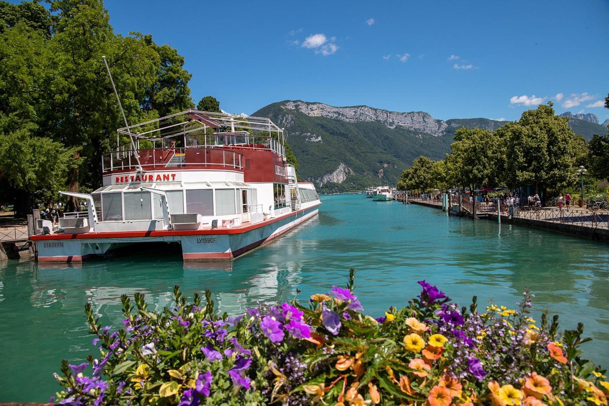 La Plume Vue Lac 3 Etoiles - Garage Prive, Secteur Recherche, Moderne & Tout Equipe, 6 Personnes Annecy Exteriör bild